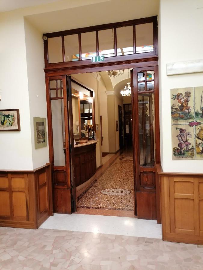 Hotel Antico Borgo Riolo Terme Eksteriør billede