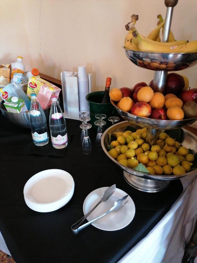 Hotel Antico Borgo Riolo Terme Eksteriør billede
